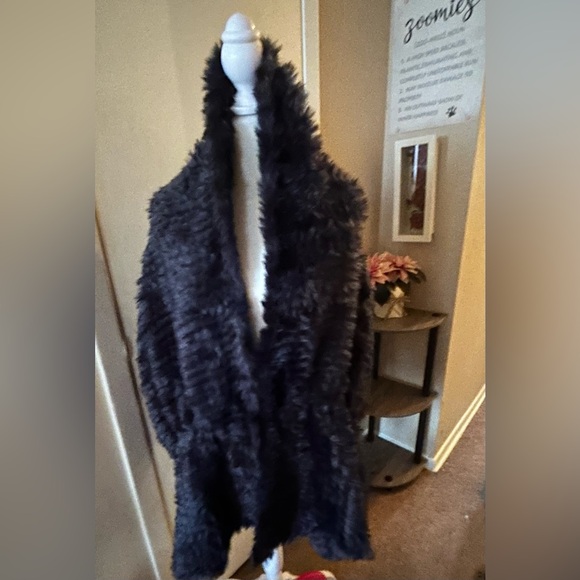 Chico's Accessories - Chico's blue fuzzy shawl/scarf with cinched waist.
L/XL